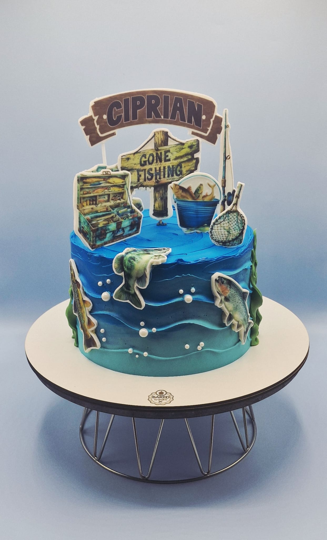 Bespoke custom celebration cake for Gentlemen & Milestones handcrafted by Nicoleta